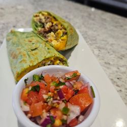 Lula Mae Bistro - Breakfast Burrito