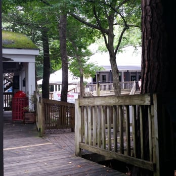 Treehouse Coffee - Outdoor seating area - Cafes Near Me - Duck, North Carolina