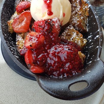 Hello Monty - Skillet French toast was a pleasurable dish that is as sweet and fulfilling as it looks. - New American Near Me - Chattanooga, Tennessee