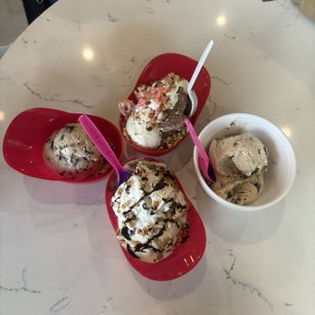 Fielders Choice - Ice Cream - Acai Bowls Near Me - St. Louis, Missouri