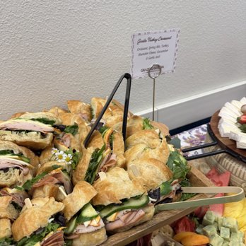 Grazing Gouda - Caterers Near Me