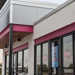 Snarf's Fenton - Outside