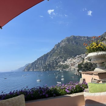 Maestro’s - View - Lounges Near Me - Positano, SA Maestro’s - View - Lounges Near Me - Positano, SA