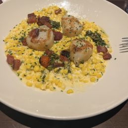 Scallops, perfectly cooked.  Corn is delicious!