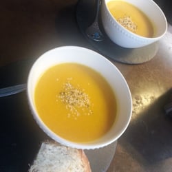 Café cacahuète - Soupes au potimarron
