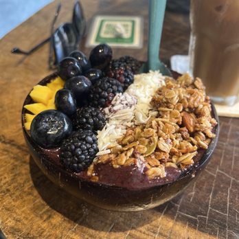 ONO Acai Bowls - Purple Rain Açaí Bowl - Vegan Near Me - Puerto Vallarta, JAL ONO Acai Bowls - Purple Rain Açaí Bowl - Vegan Near Me - Puerto Vallarta, JAL