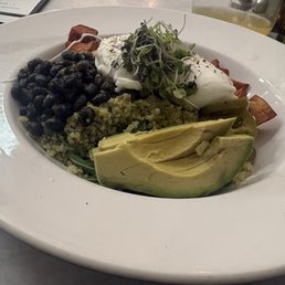 Quinoa Breakfast Bowl