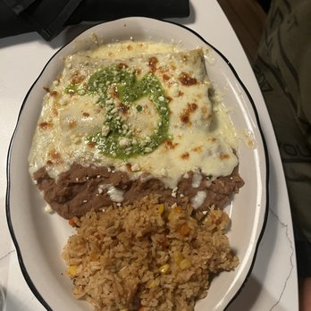 Mas Amor Cantina - Chicken enchiladas - Tex-Mex Near Me - Hickory, North Carolina Mas Amor Cantina - Chicken enchiladas - Tex-Mex Near Me - Hickory, North Carolina
