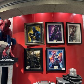 Celebrity Authentics - Hobby Shops Near Me - Universal City, California