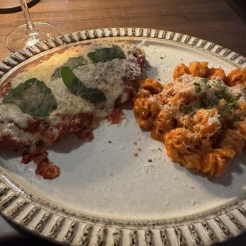 Zingaro - Chicken parm - Italian Near Me - Cincinnati, Ohio Zingaro - Chicken parm - Italian Near Me - Cincinnati, Ohio