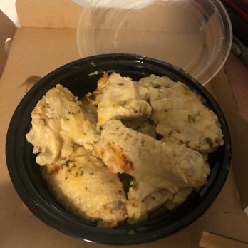Buttercrust Pizza - Nasty garlic parmigiana wings. Rubbery and slimy. - Pizza Near Me - Moriarty, New Mexico