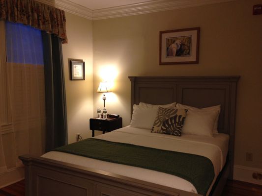 State Street Inn by null