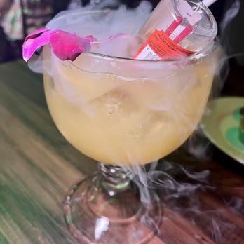 D'carbon - Peruvian Near Me - Hawthorne, New Jersey