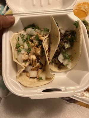 Dona Mary - Antojitos Mexicanos by null