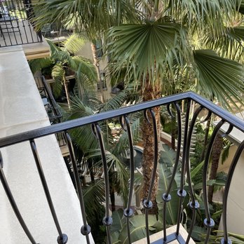 Piero - Balcony top floor - Apartments Near Me - Los Angeles, California Piero - Balcony top floor - Apartments Near Me - Los Angeles, California