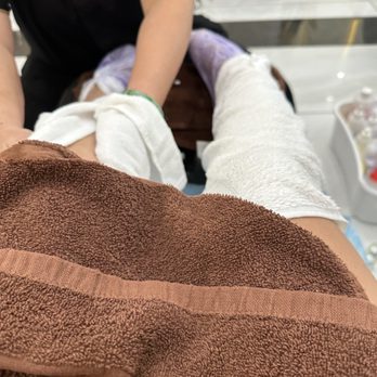 Sunflower Nails & Spa - Hot towel wrap and wax - Waxing Near Me - San Antonio, Texas Sunflower Nails & Spa - Hot towel wrap and wax - Waxing Near Me - San Antonio, Texas