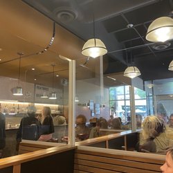 Alumni Sandwich & Liquor Bar - Interior