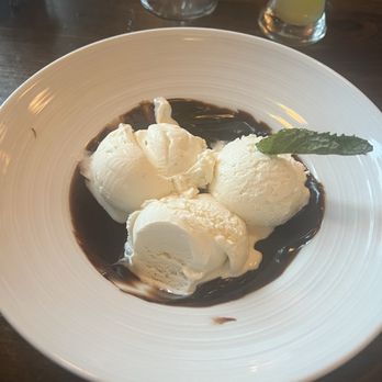Dakotah Steakhouse - Ice Cream Sundae - Steakhouses Near Me - Rapid City, South Dakota