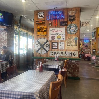 Jake's Roadhouse - Nice interior - Barbeque Near Me - Monrovia, California