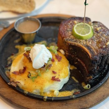 Perry's Steakhouse & Grille - Park District - Steakhouses Near Me - Dallas, Texas