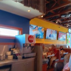 Bottlecap Alley Icehouse Grill