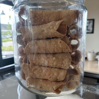 Mandola's Italian Kitchen - Fresh cannoli shells - Italian Near Me - Maitland, Florida Mandola's Italian Kitchen - Fresh cannoli shells - Italian Near Me - Maitland, Florida