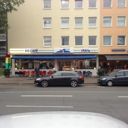 Eiscafé Adria - Außenansicht des Eiscafés