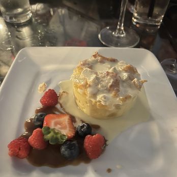 Perch - White Chocolate Bread Pudding - Lounges Near Me - Los Angeles, California Perch - White Chocolate Bread Pudding - Lounges Near Me - Los Angeles, California