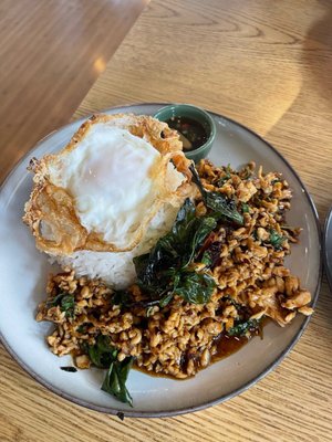 Khamdee Thai Cookhouse by null
