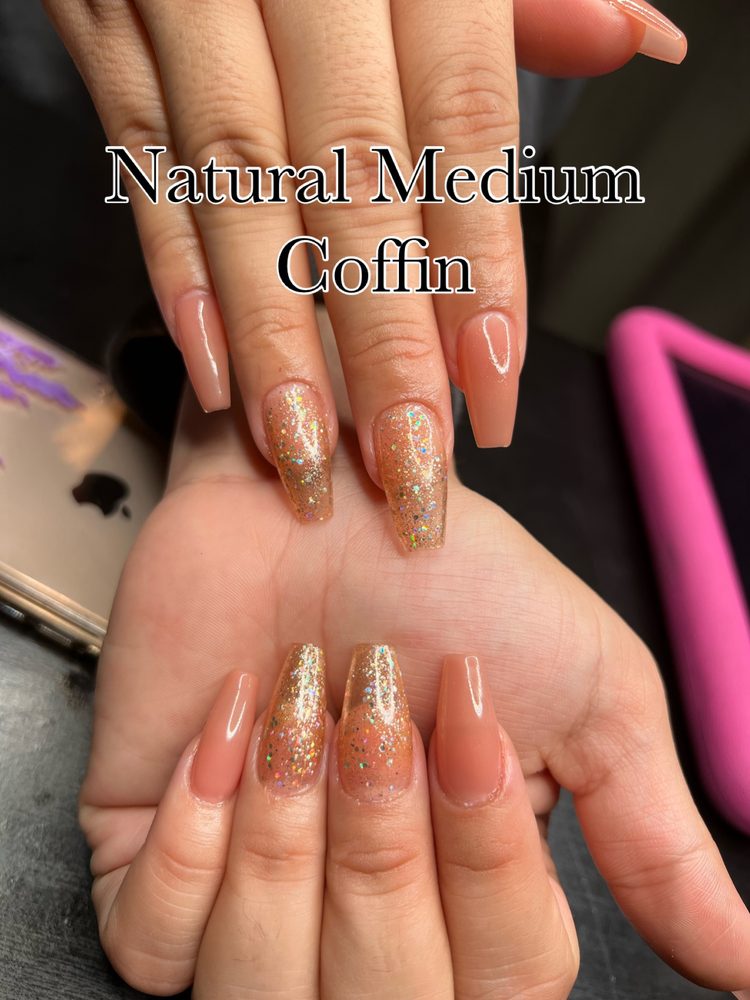 FADED BEAUTIQUE LASHES, NAILS & SUPPLIES Request an Appointment 36