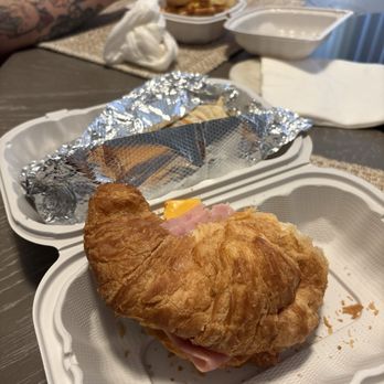 Yi's Cafe - Food Items - Coffee & Tea Near Me - Arcadia, California
