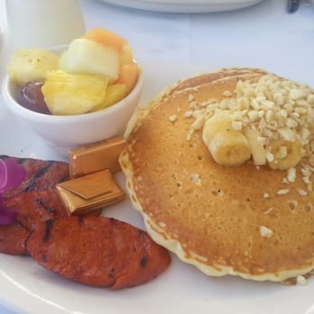 Island Lava Java - Pancakes topped with bananas & macadamia nuts with a side of Portuguese sausages - American Near Me - Kailua Kona, Hawaii Island Lava Java - Pancakes topped with bananas & macadamia nuts with a side of Portuguese sausages - American Near Me - Kailua Kona, Hawaii