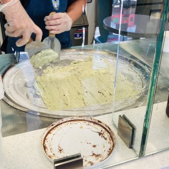 Rolling Zone Creamery - 07/25/22 - Ice Cream & Frozen Yogurt Near Me - Lawndale, California Rolling Zone Creamery - 07/25/22 - Ice Cream & Frozen Yogurt Near Me - Lawndale, California