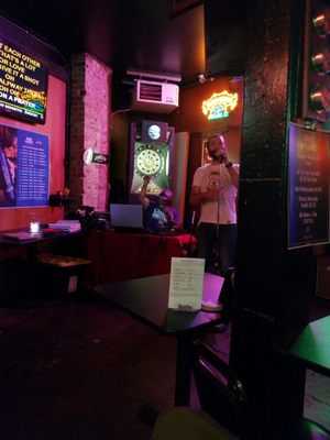 Max's Triangle Pub by null