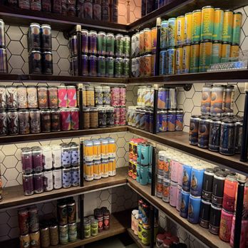 Craft+Carry Hell's Kitchen - Beer Bar Near Me - New York, New York
