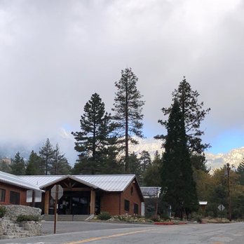 Silver Pines Lodge - Hotels Near Me - Idyllwild, California Silver Pines Lodge - Hotels Near Me - Idyllwild, California