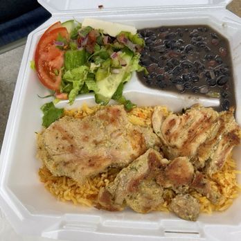 Dulles Market & Deli - Pollo A La Plancha - Convenience Stores Near Me - Dulles, Virginia Dulles Market & Deli - Pollo A La Plancha - Convenience Stores Near Me - Dulles, Virginia