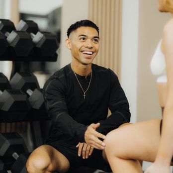 Levels Training - Training clients 1-on-1 - Trainers Near Me - Costa Mesa, California Levels Training - Training clients 1-on-1 - Trainers Near Me - Costa Mesa, California