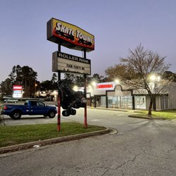 Laundromat - Located in front of Skate Towne on Old National Hwy