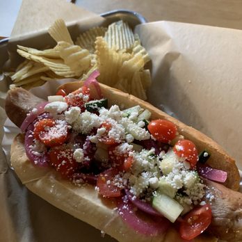 Willie Dicks - Hippie Dog at Willie Dick's! - Gastropubs Near Me - Kalama, Washington