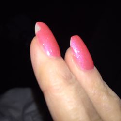 Chipped within 3 hours charged 50$ for regular acrylic fill gel polish. Ugh!