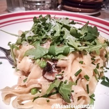 Scaddabush - Instead of the gnocchi I asked for fettuccine - Italian Near Me - Mississauga, Ontario