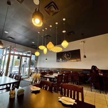 Kin Sushi - Interior - Japanese Near Me - Toronto, Ontario Kin Sushi - Interior - Japanese Near Me - Toronto, Ontario