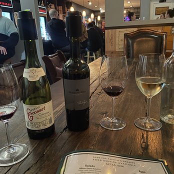 Willmore Wine Bar - Yummy taste time . - Wine Bars Near Me - Long Beach, California Willmore Wine Bar - Yummy taste time . - Wine Bars Near Me - Long Beach, California