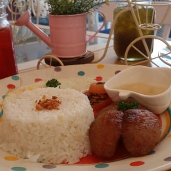 Vanilla Cupcake Bakery - Sosyal na longsilog - Cupcakes Near Me - Taguig, NCR