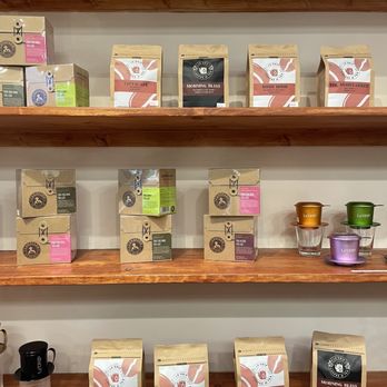 Le'Drip Coffee And Tea - ig: @whatsviveating  |   tea and merch - Coffee & Tea Near Me - Houston, Texas