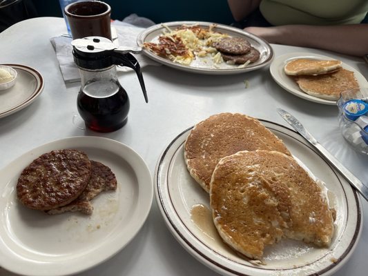 Davies' Chuck Wagon Diner by null