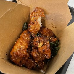 White Elephant - Basil Chicken Wings