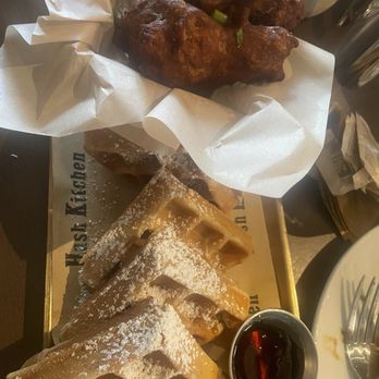 Hash Kitchen - Chicken Wings & Waffles w/o the honey hot sauce. - New American Near Me - Peoria, Arizona