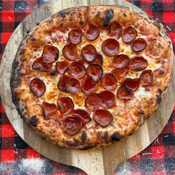 Pizza Piou - Pepperoni pizza!